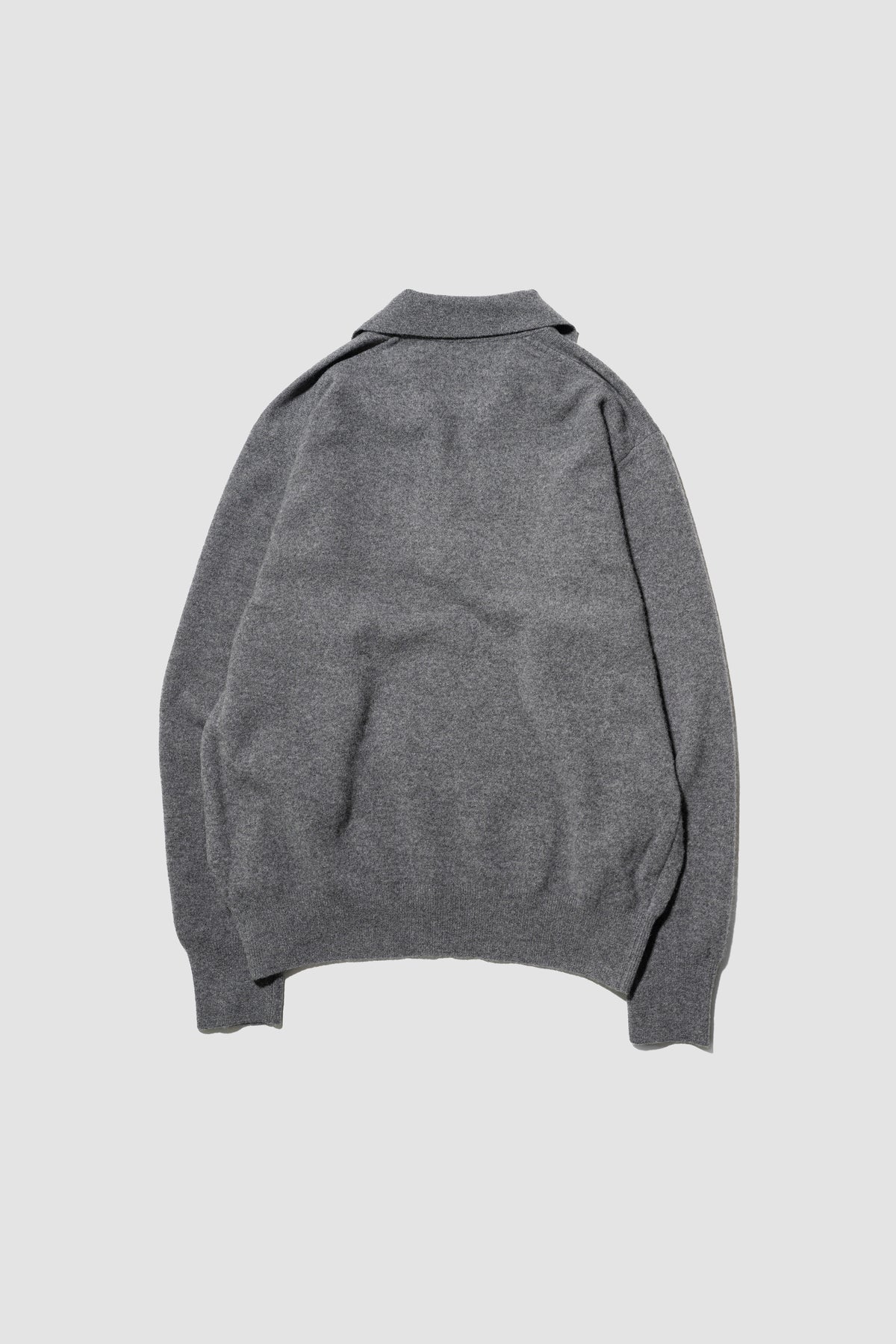 ssstein/ EXTRA FINE WOOL KNIT SKIPPER "GREY"