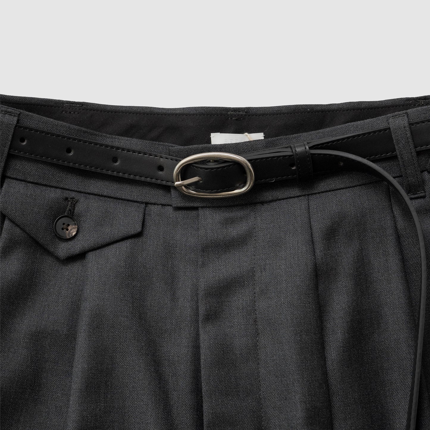 YOKE/ Oval Leather Belt "BLACK"