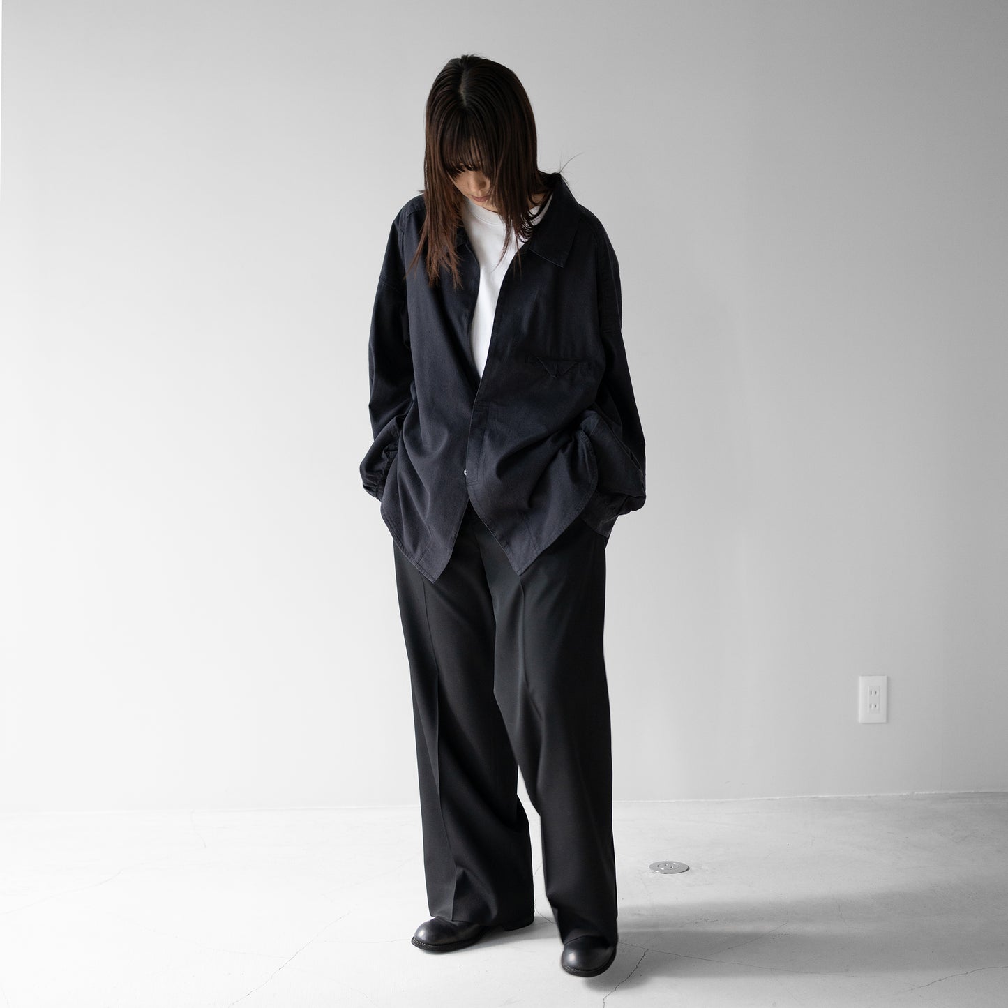 YOKE/ 3pleated Wide-leg Trousers "BLACK"
