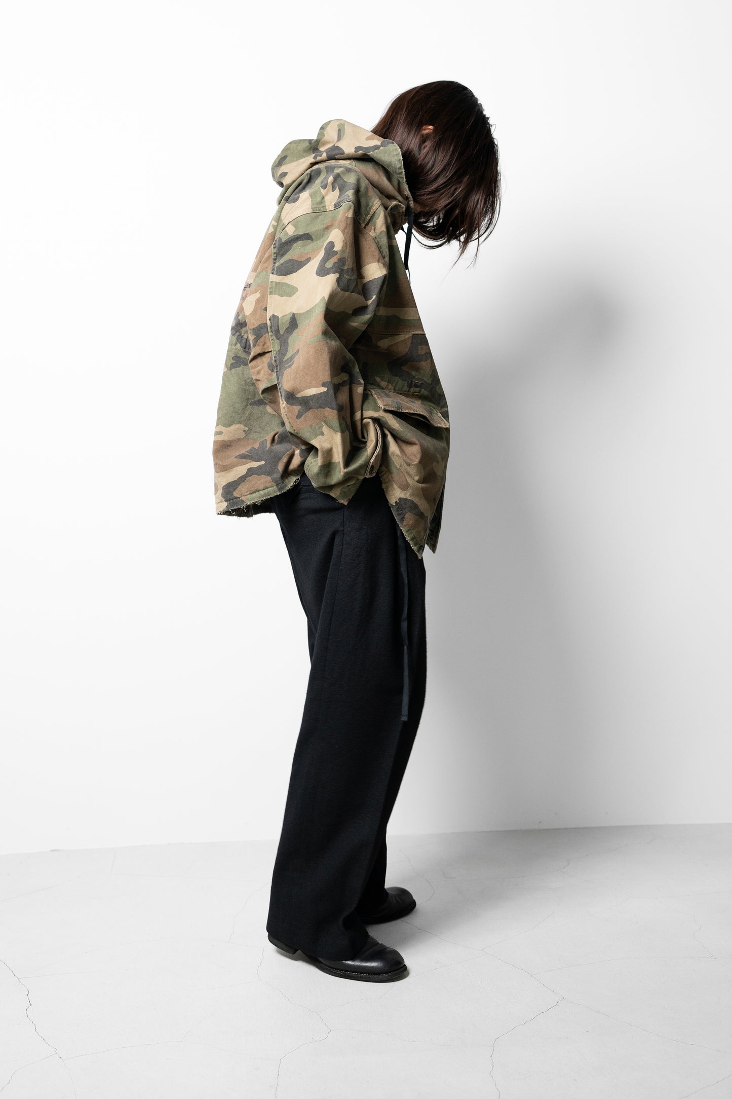 ANCELLM / WOOL SLACKS "BLACK"