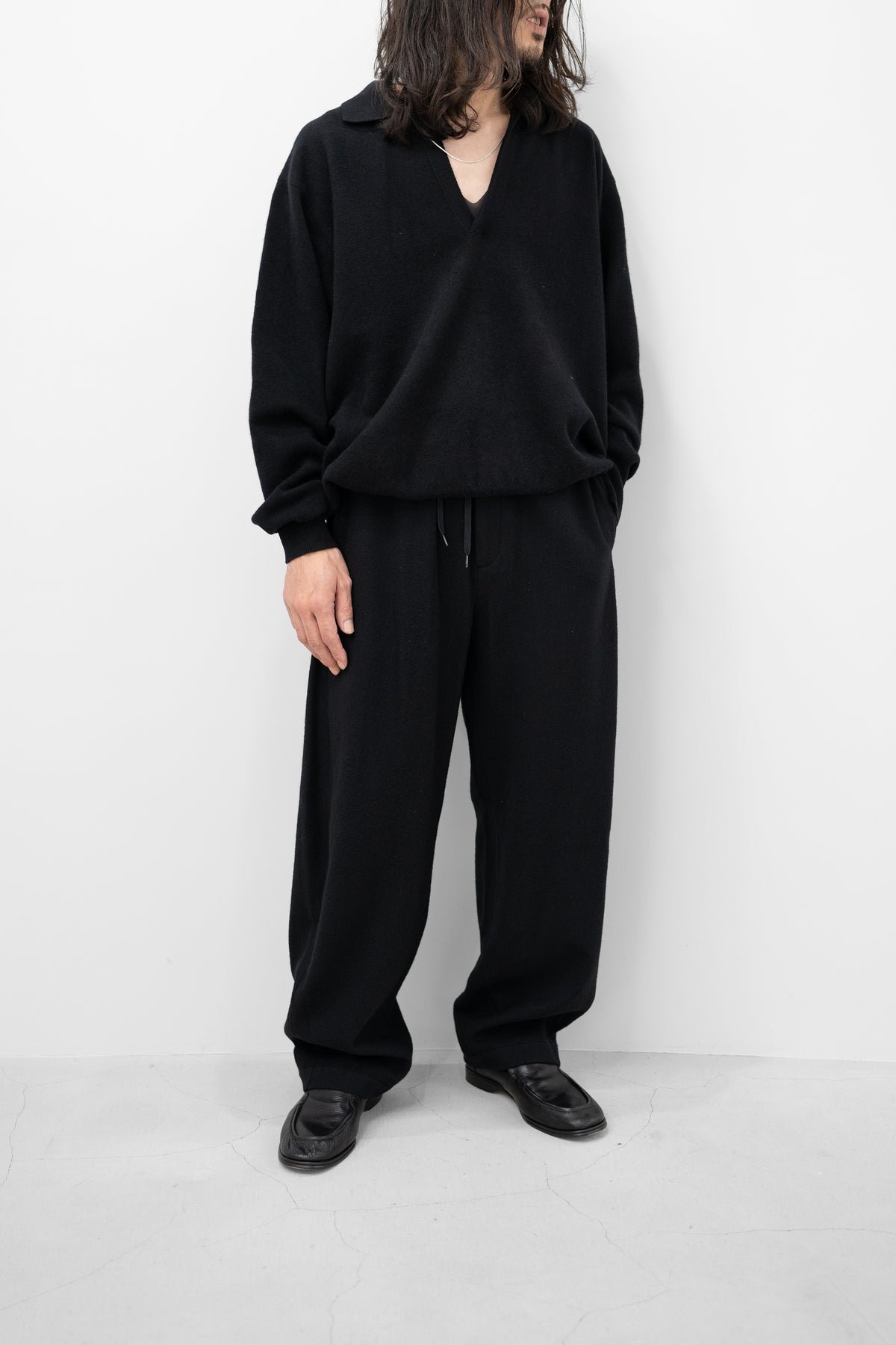 ssstein/ EXTRA FINE WOOL KNIT SKIPPER "BLACK"