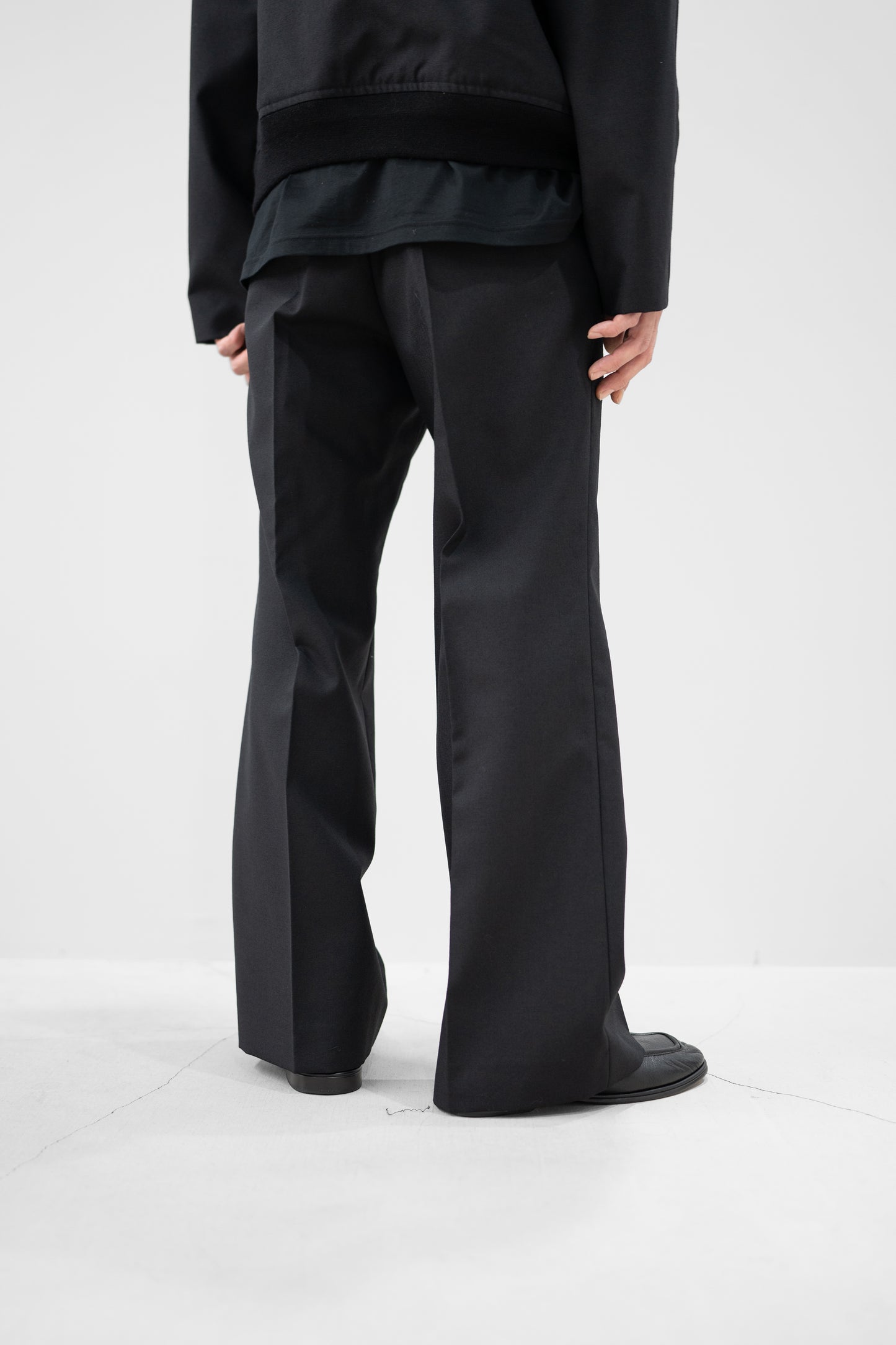 paratrait/ WOOL NONKE SLACKS "BLACK"