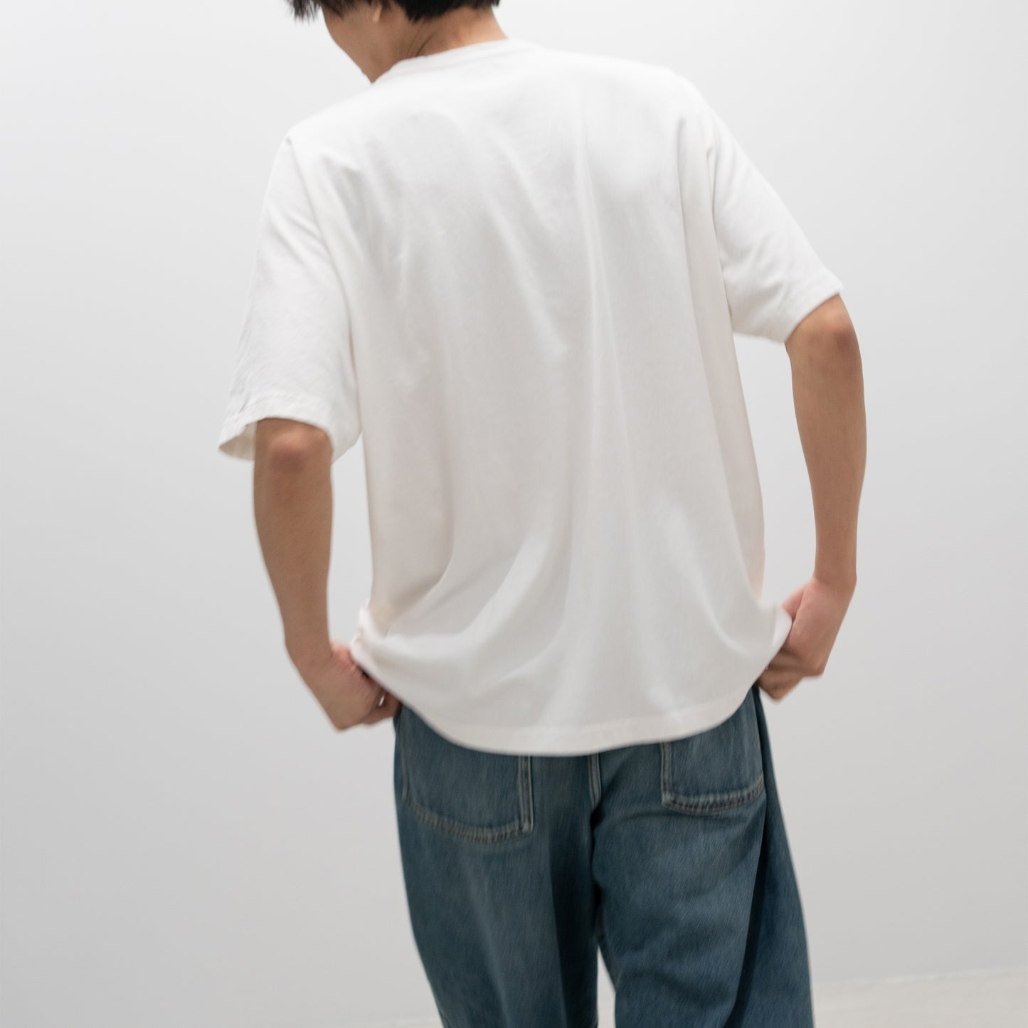 O- / WEIRDOS - T "White"