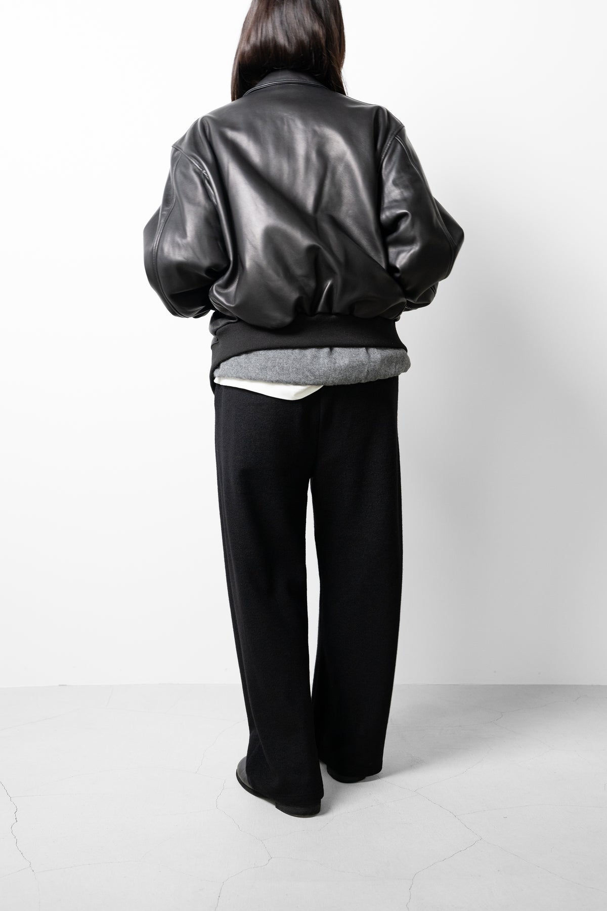 YOKE/ Lamb Leather Bomber Jacket "Black"