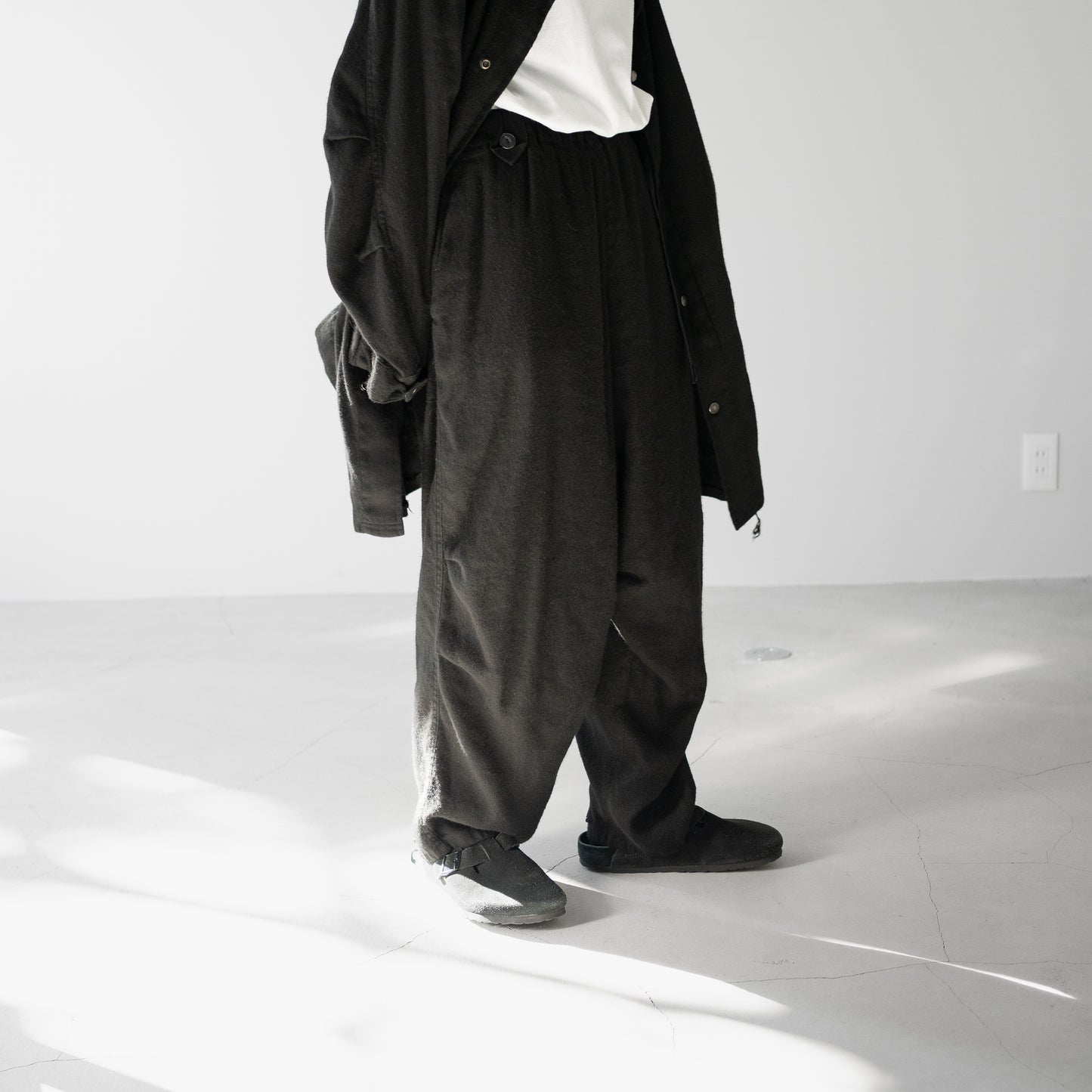 barbell object / flower sl pt "black"