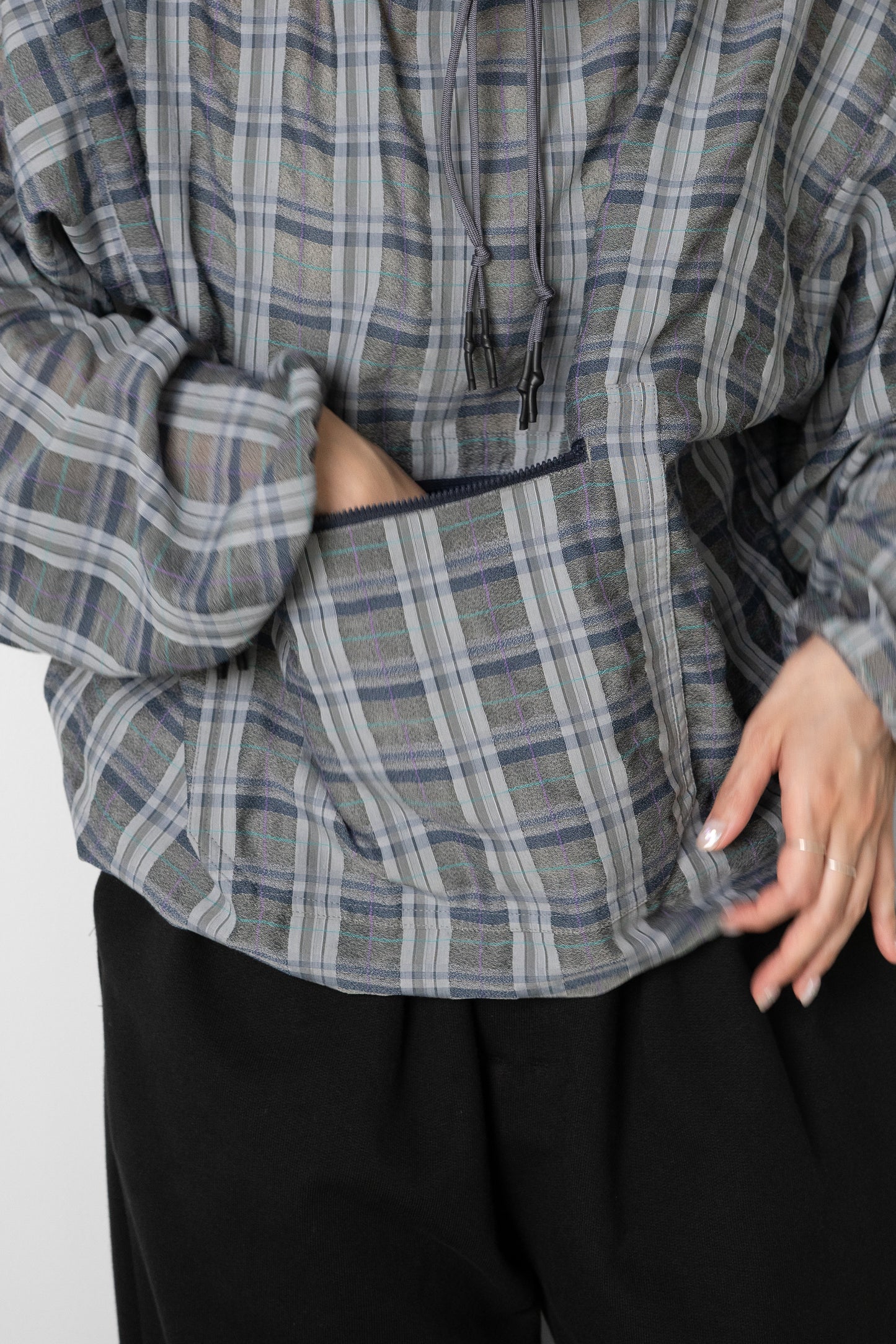 O- / FUNNY PLAID PULLOVER "Gray Plaid"