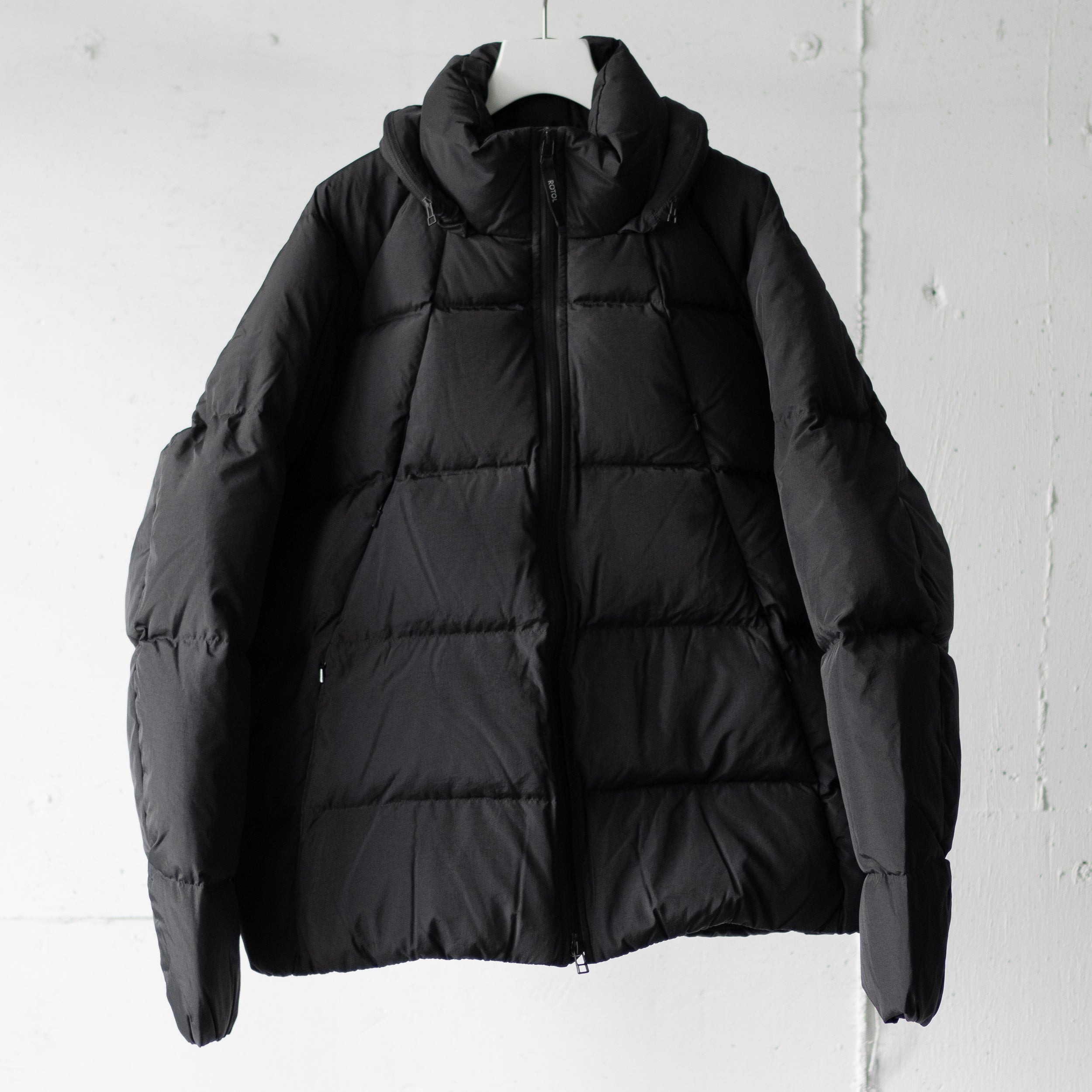 ROTOL(ロトル)/ CURVY DOWN JACKET 