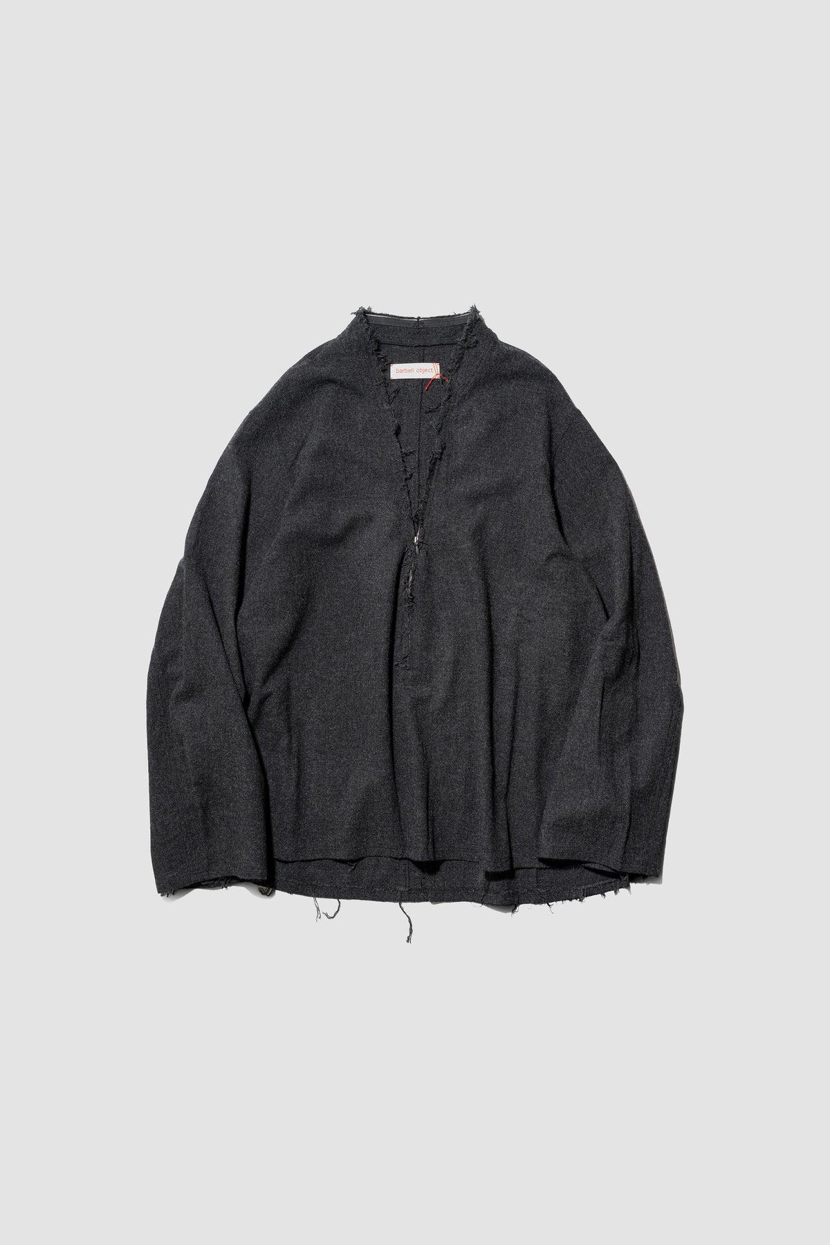 barbell object / v top "charcoal"