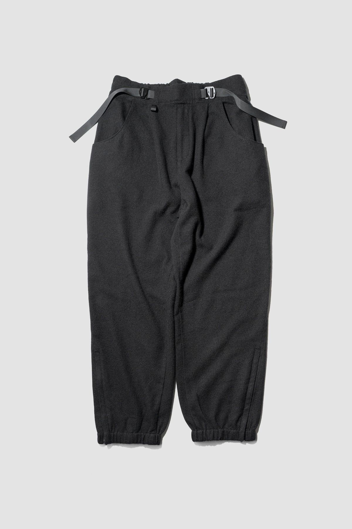 barbell object / jg pt "black"