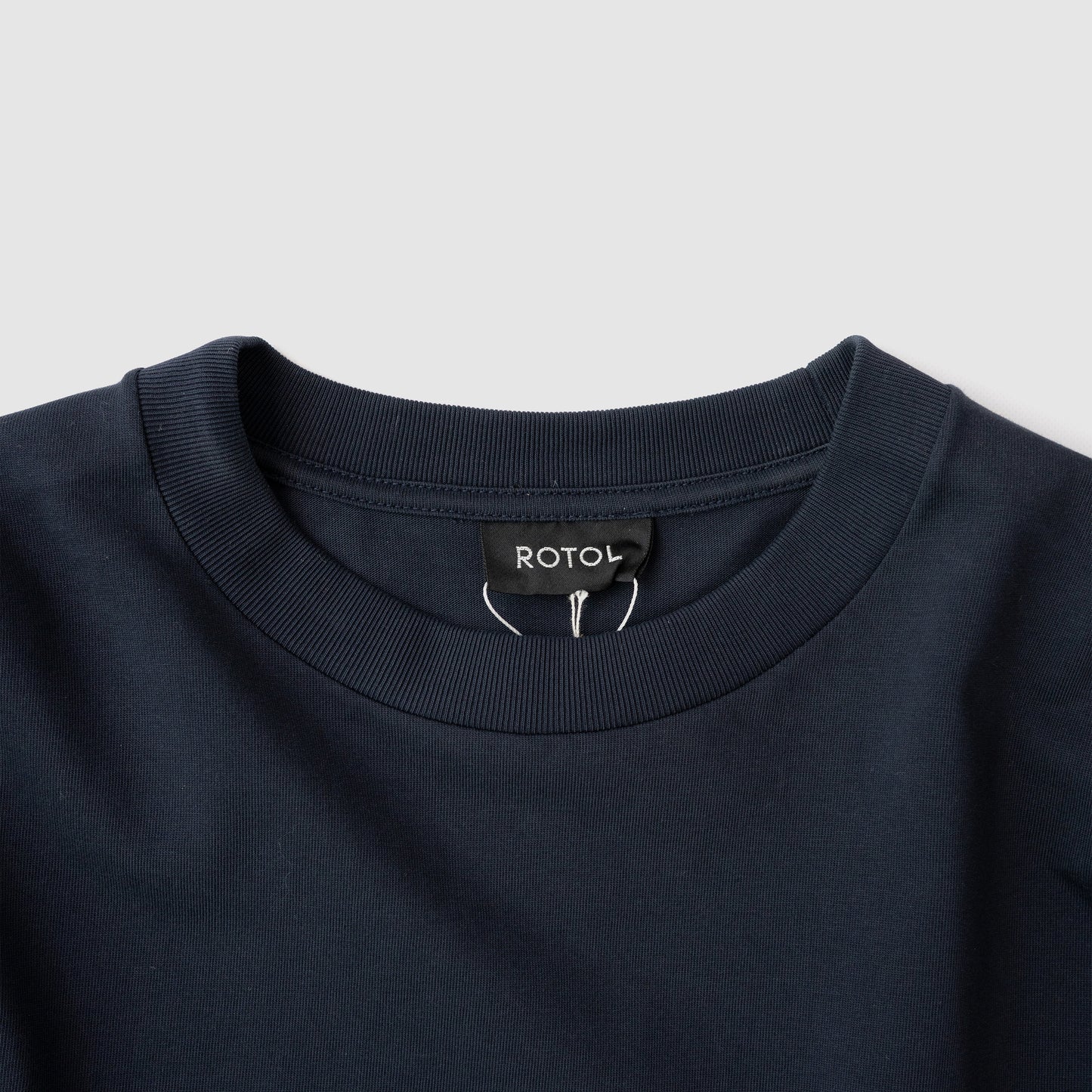 ROTOL/ TWIST SHORT SLEEVE TEE "NAVY"