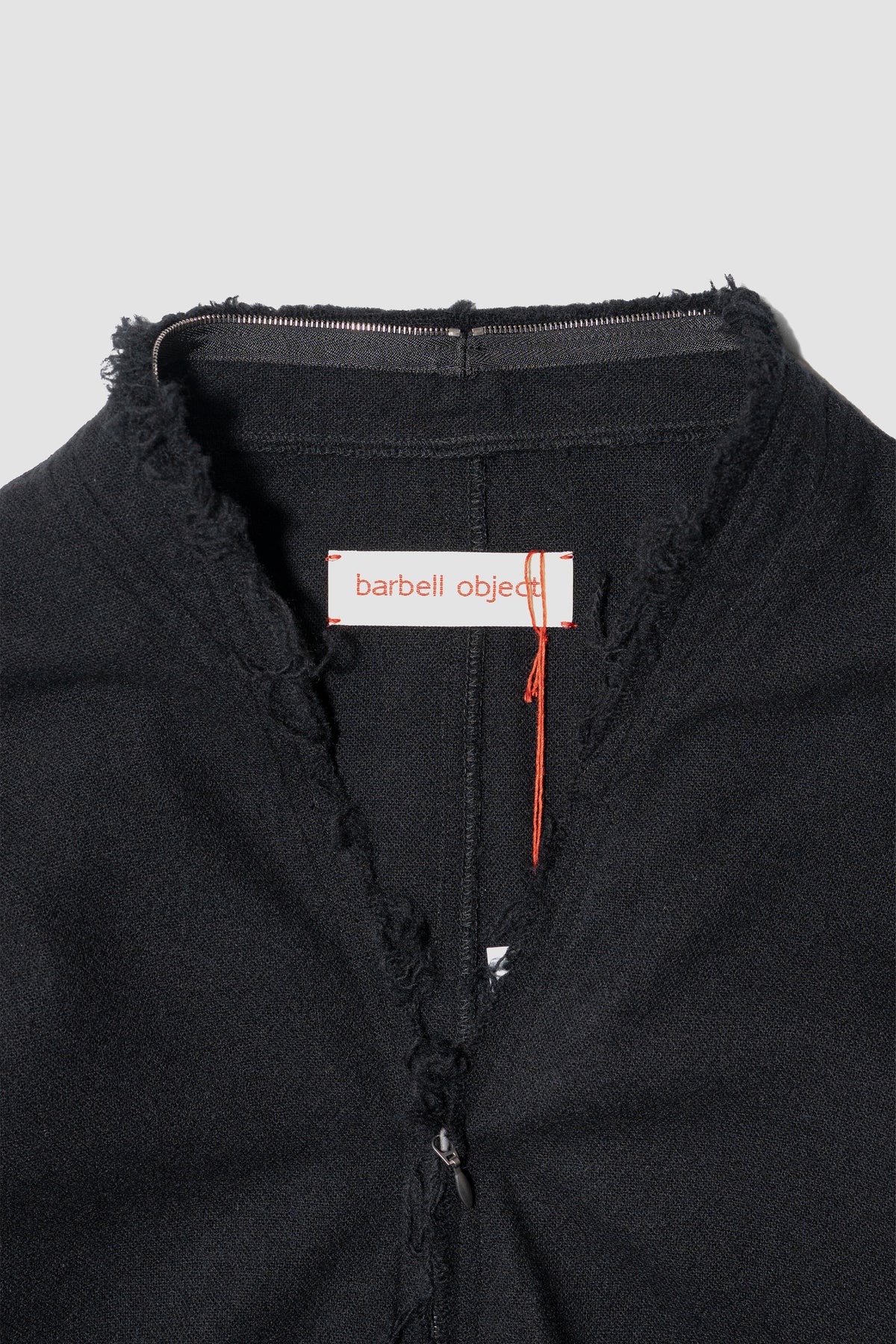 barbell object / v top "black"