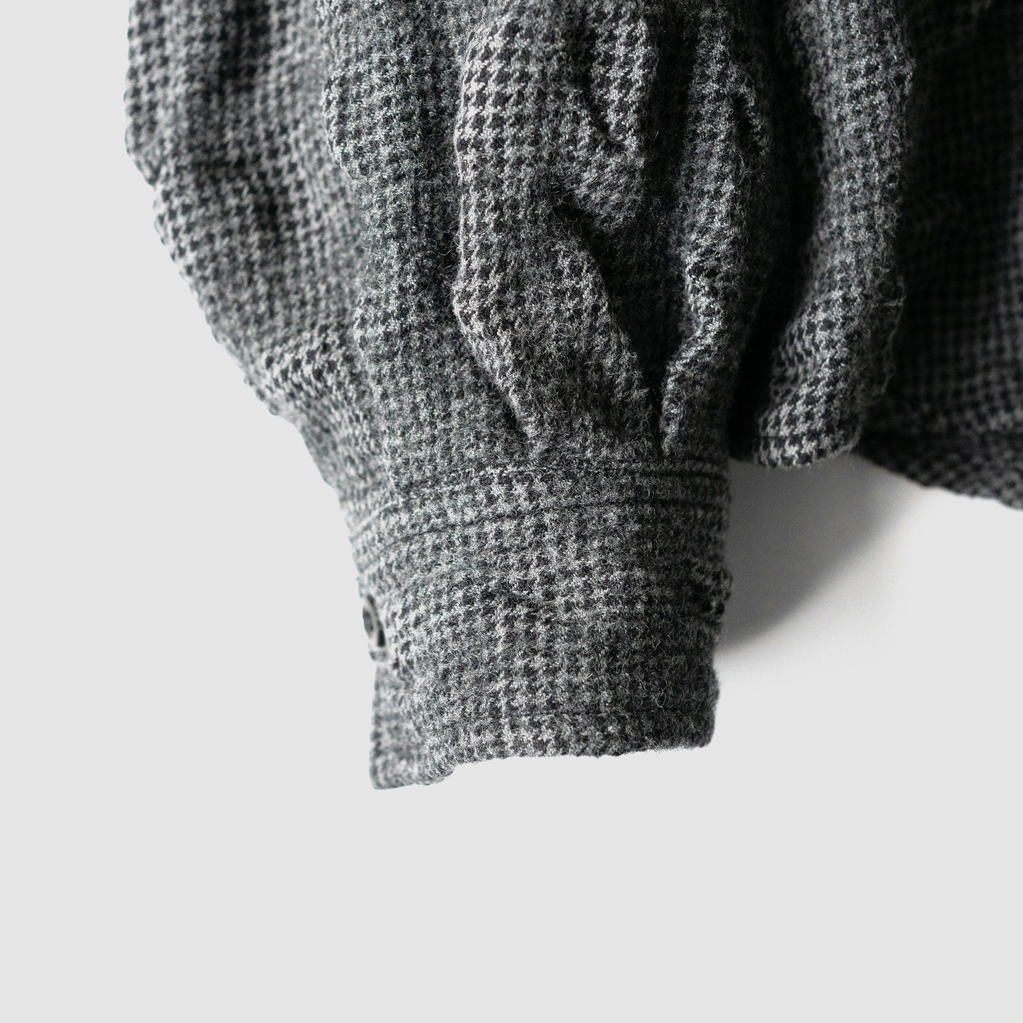 satou /  chidori hood shirt  "sumi"