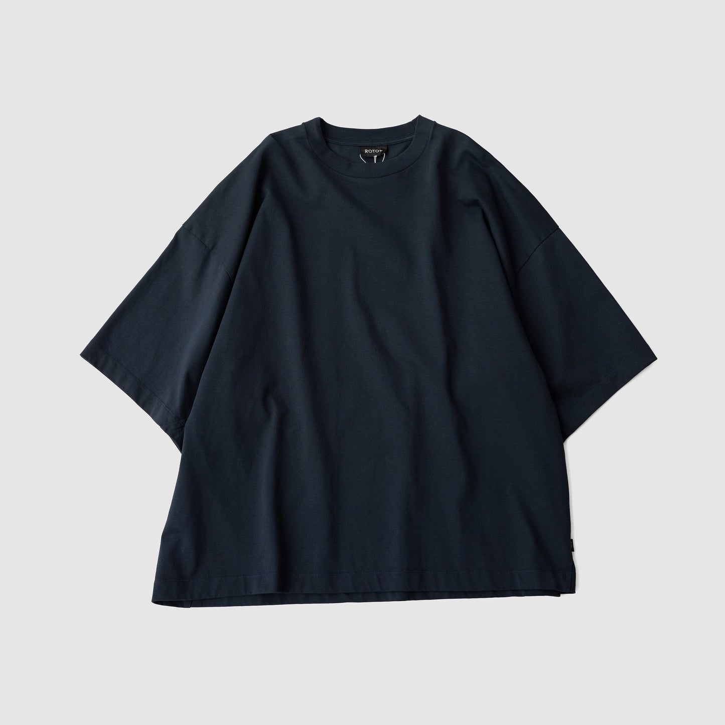 ROTOL/ TWIST SHORT SLEEVE TEE "NAVY"