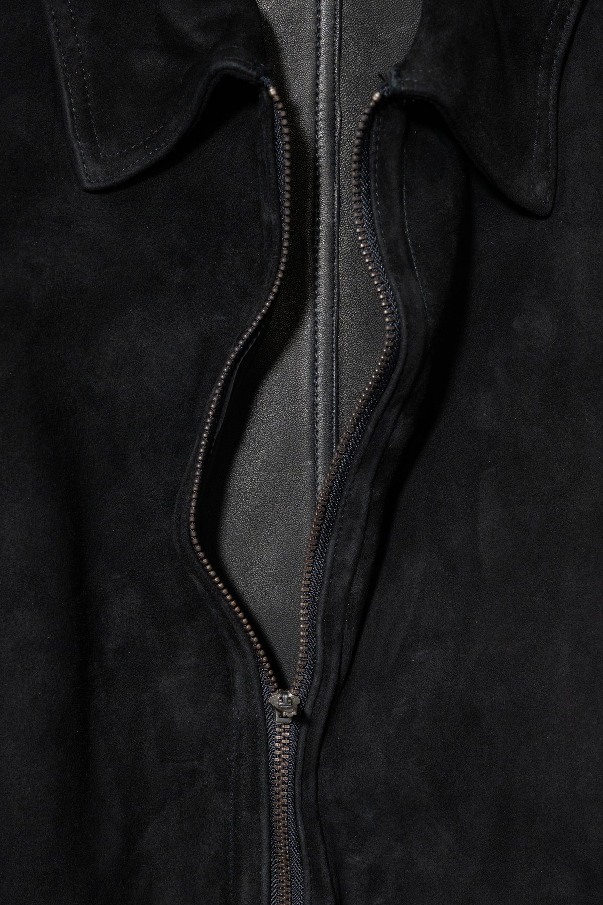 barbell object / leather jkt "black"