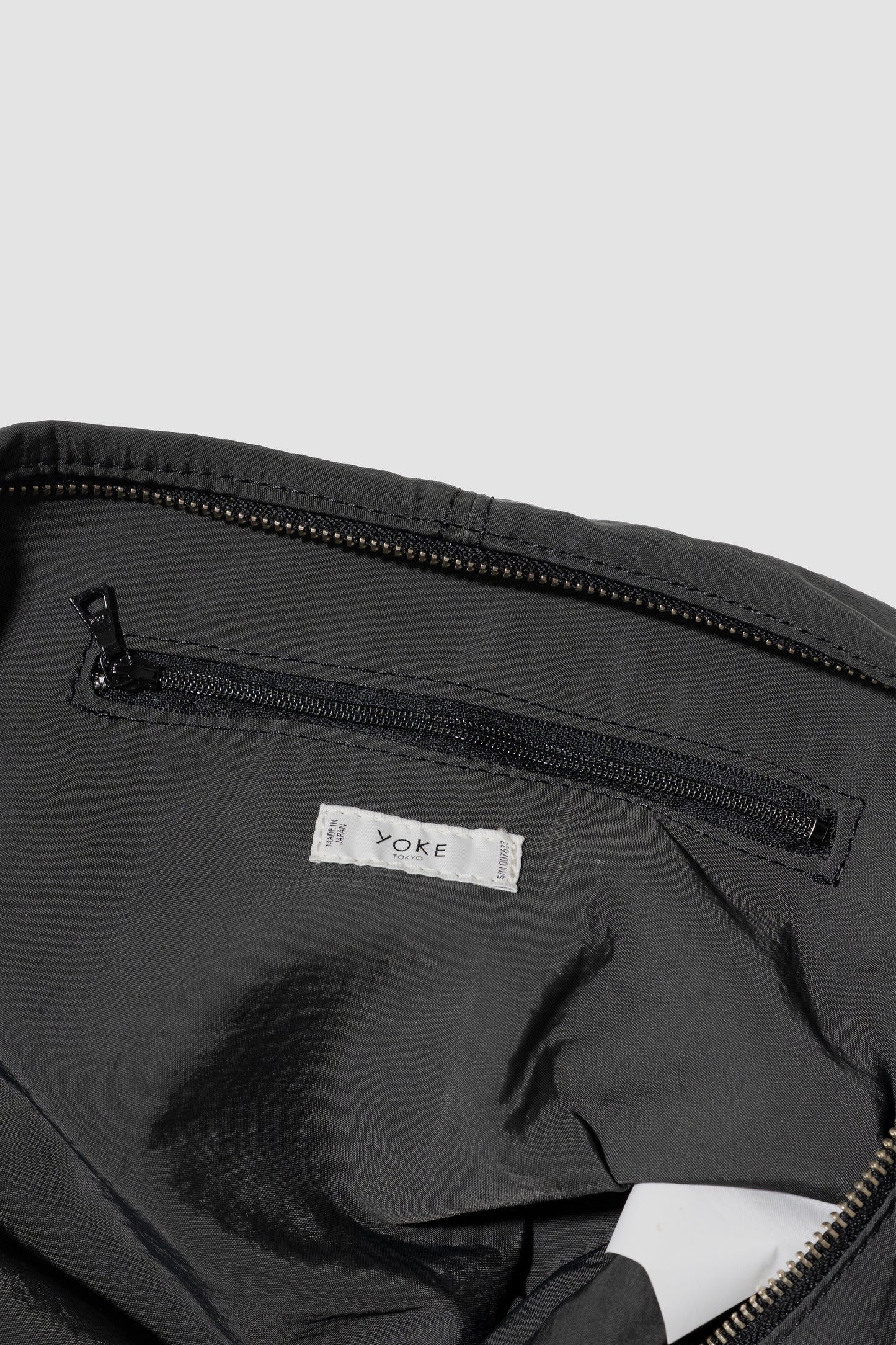 YOKE/ Nylon Circle Shoulder Bag "BLACK"