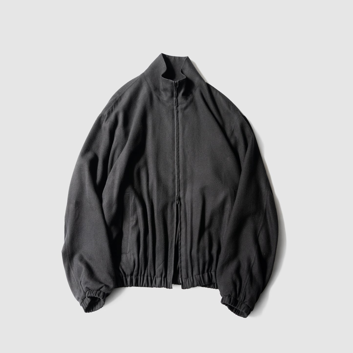 ssstein/ RAYON SILK FLANNEL SHIRRED LIGHT ZIP JACKET "BLACK"