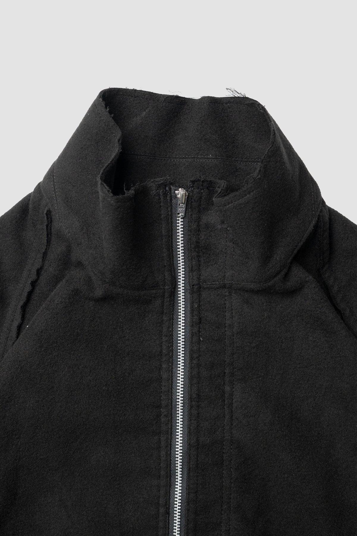 BIBLIOTHERK /  MOLESKIN ZIP SHORT BULOUSON "BLACK"