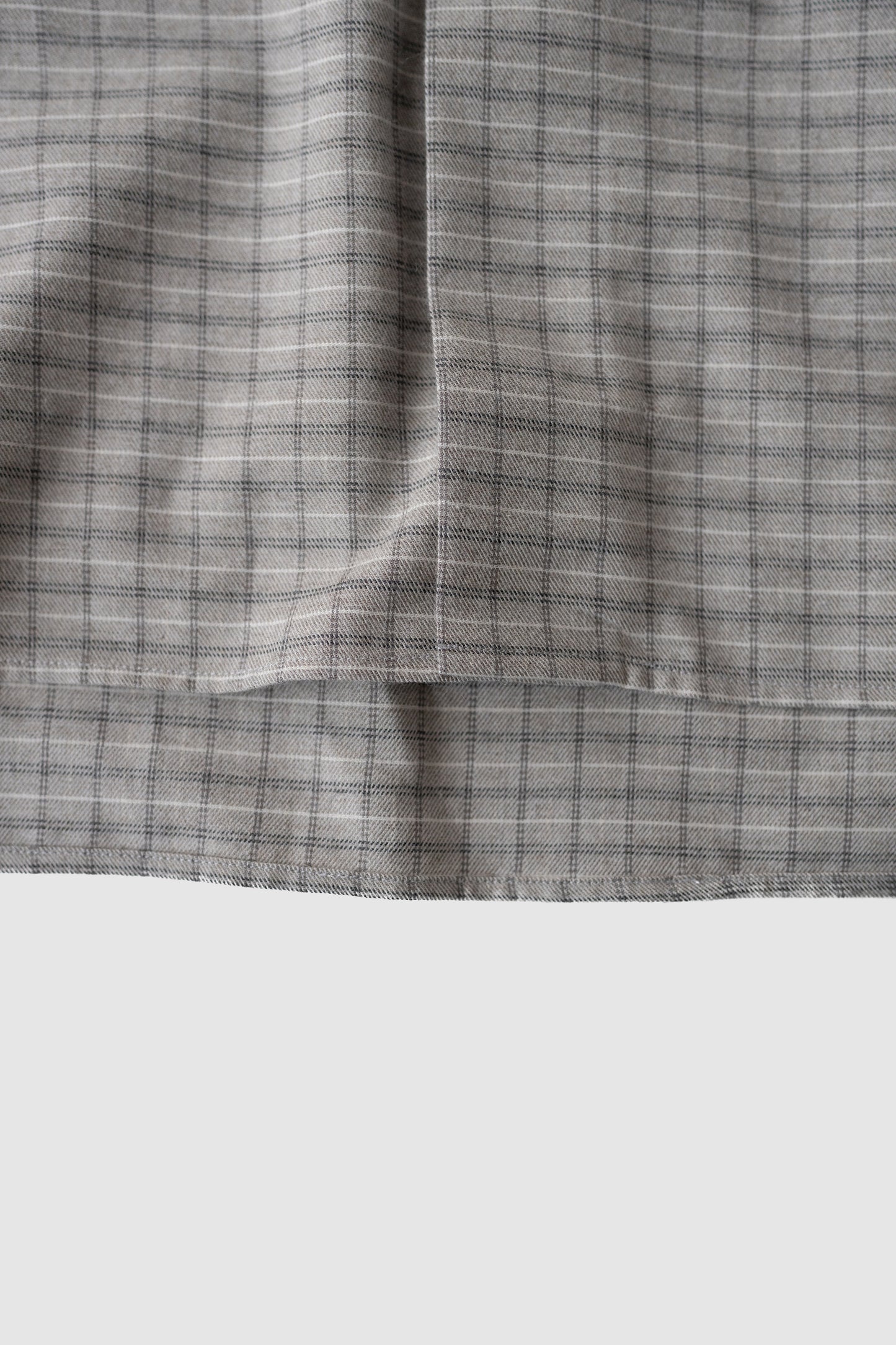 ssstein/ COTTON LLAMA OVERSIZED REGULAR COLLAR SHIRT "GRAPH CHECK"