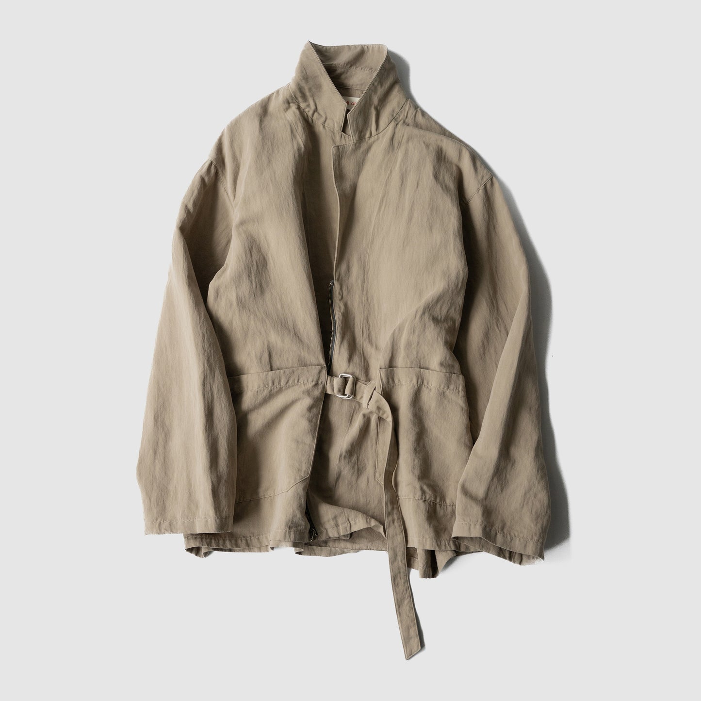 barbell object / belted jkt "beige"
