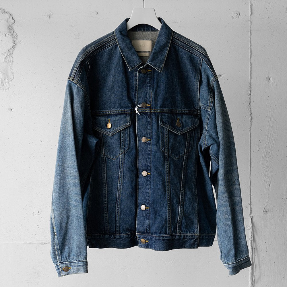 YOKE/ BLEACHED 3GEN DENIM TRUCKER JACKET "IND"