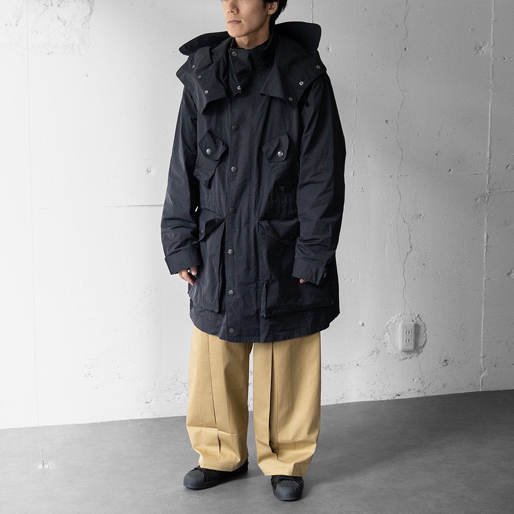 YOKE/ CANADIAN MILITARY PARKA "BLK"