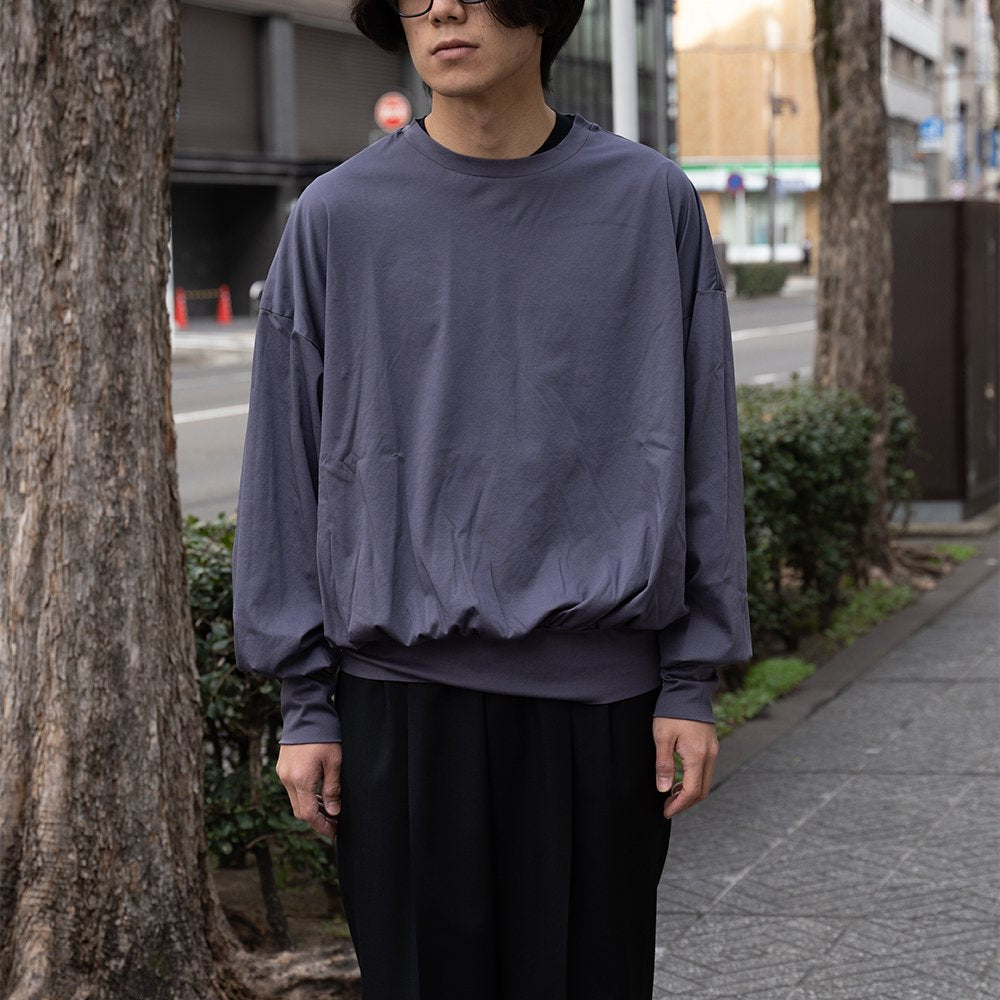 barbell object / l/s top "fade purple"