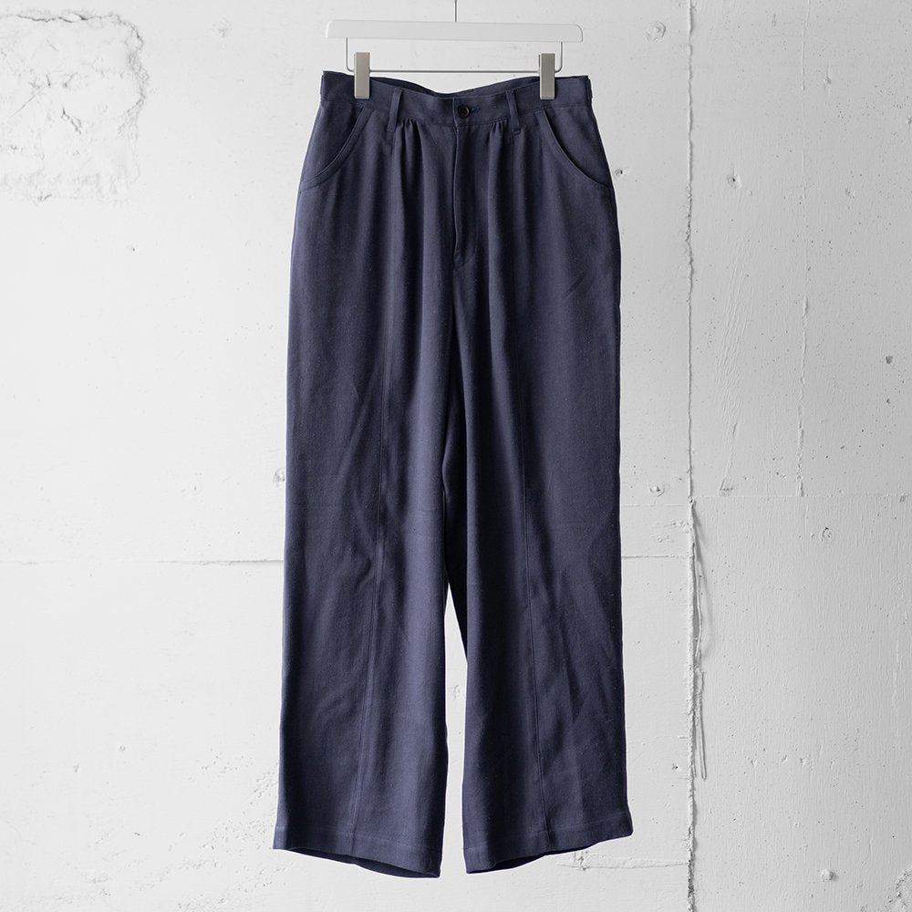 YOKE/ LINEN FRONT GATHER WIDE TROUSERS "FOG NAVY"