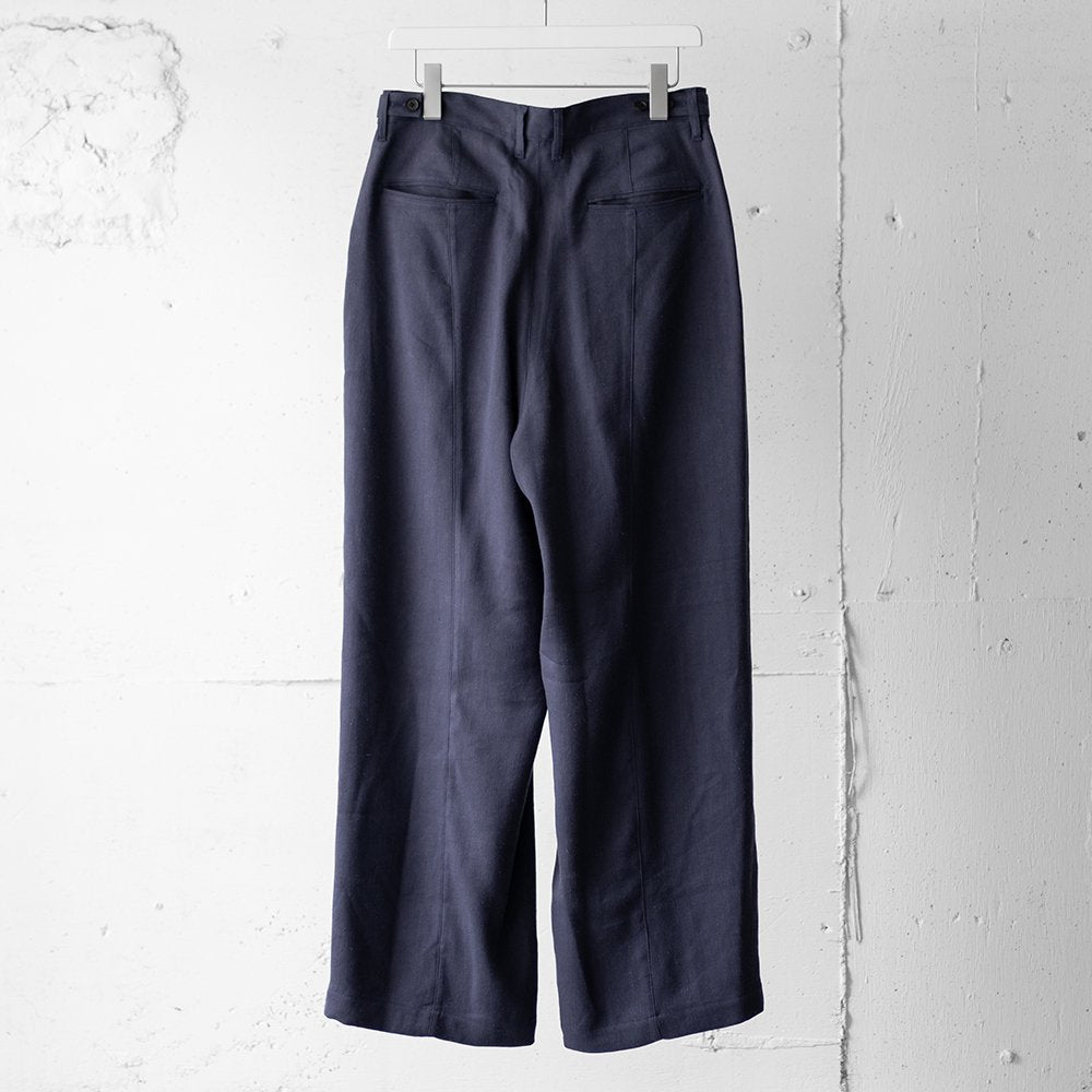 YOKE/ LINEN FRONT GATHER WIDE TROUSERS "FOG NAVY"