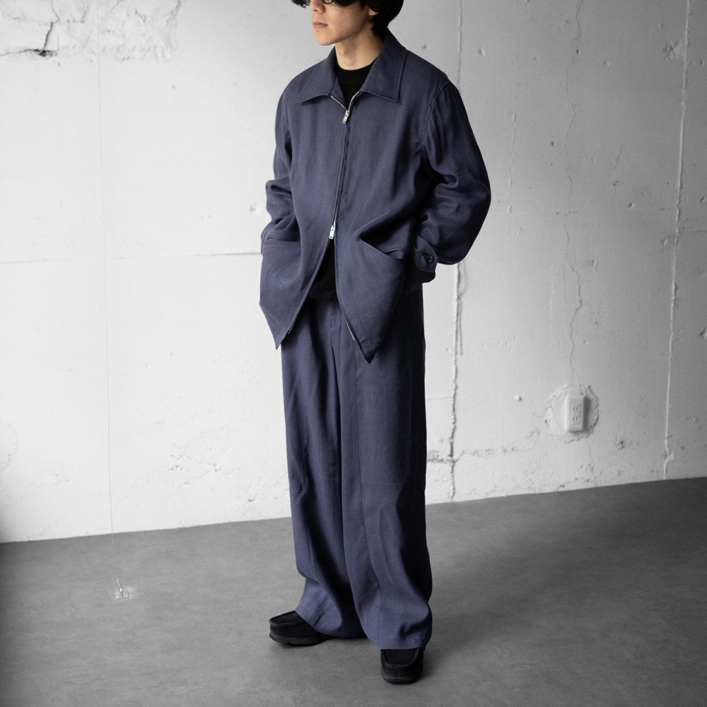 YOKE/ LINEN FRONT GATHER WIDE TROUSERS "FOG NAVY"