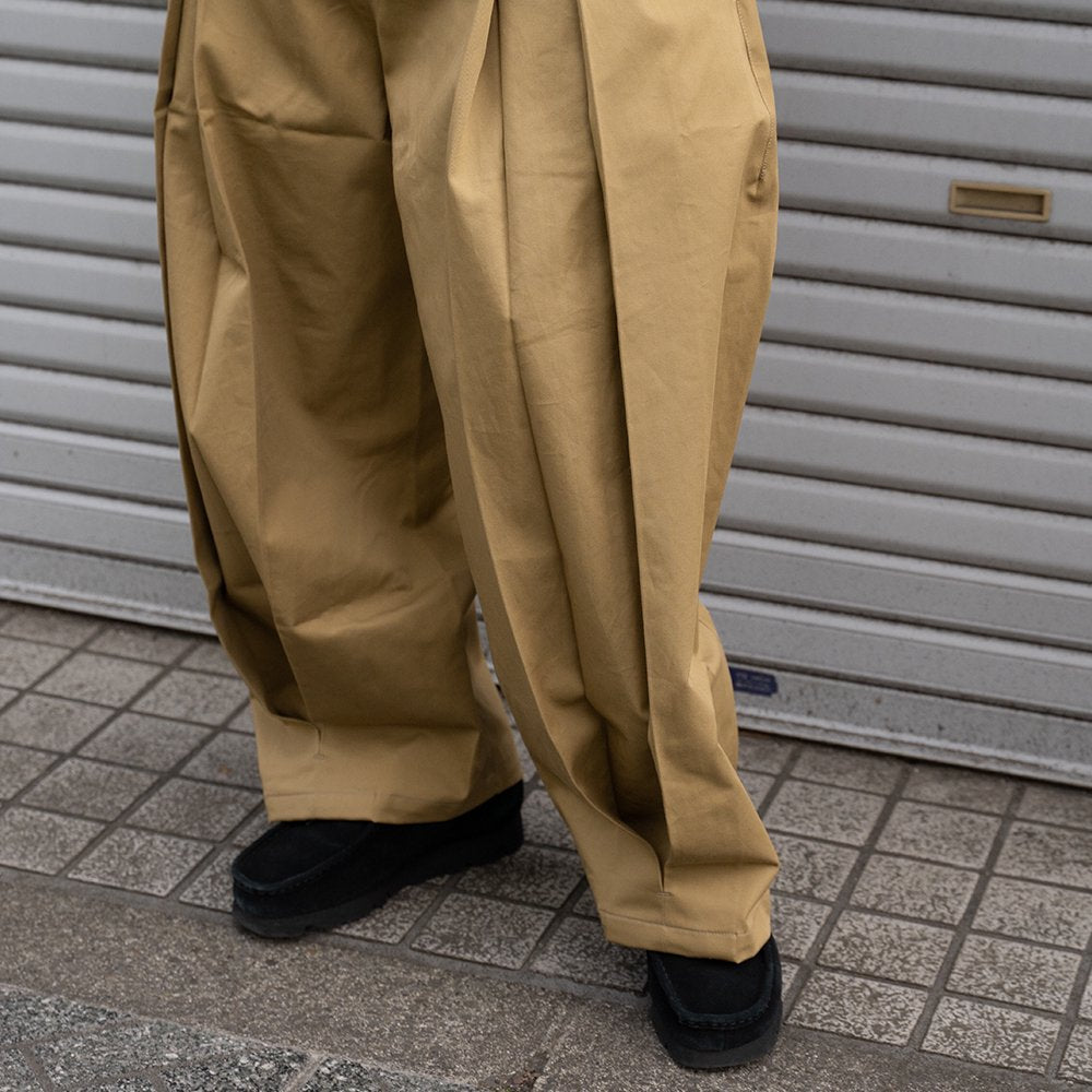 SAGE NATION / BOXPLEAT TROUSER "SAND"