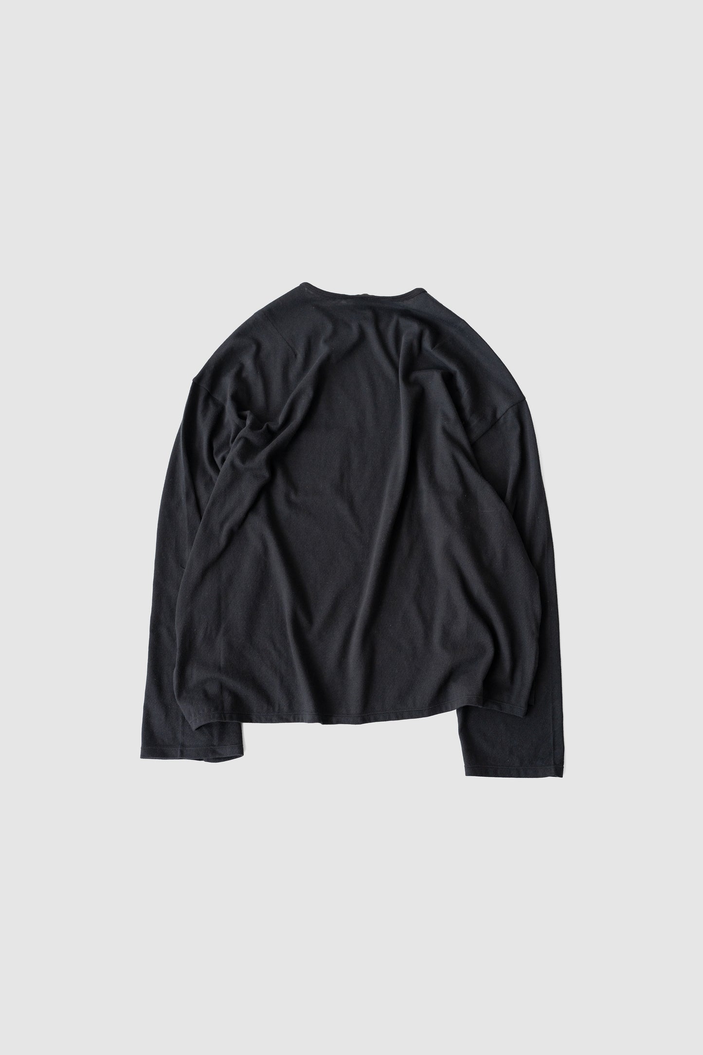 ANCELLM / C/R LS T-SHIRT "BLACK"