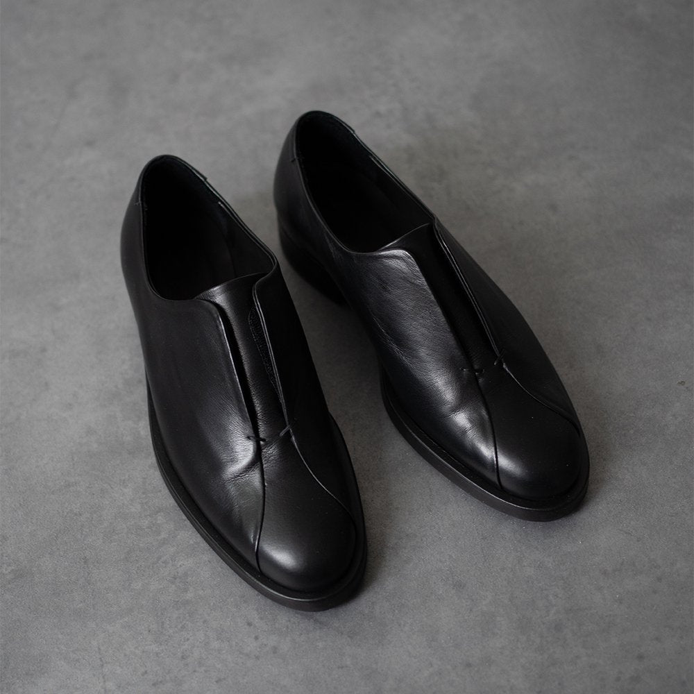 新品 サイズ41 ishmm LOAFERS 瑞々しかっ