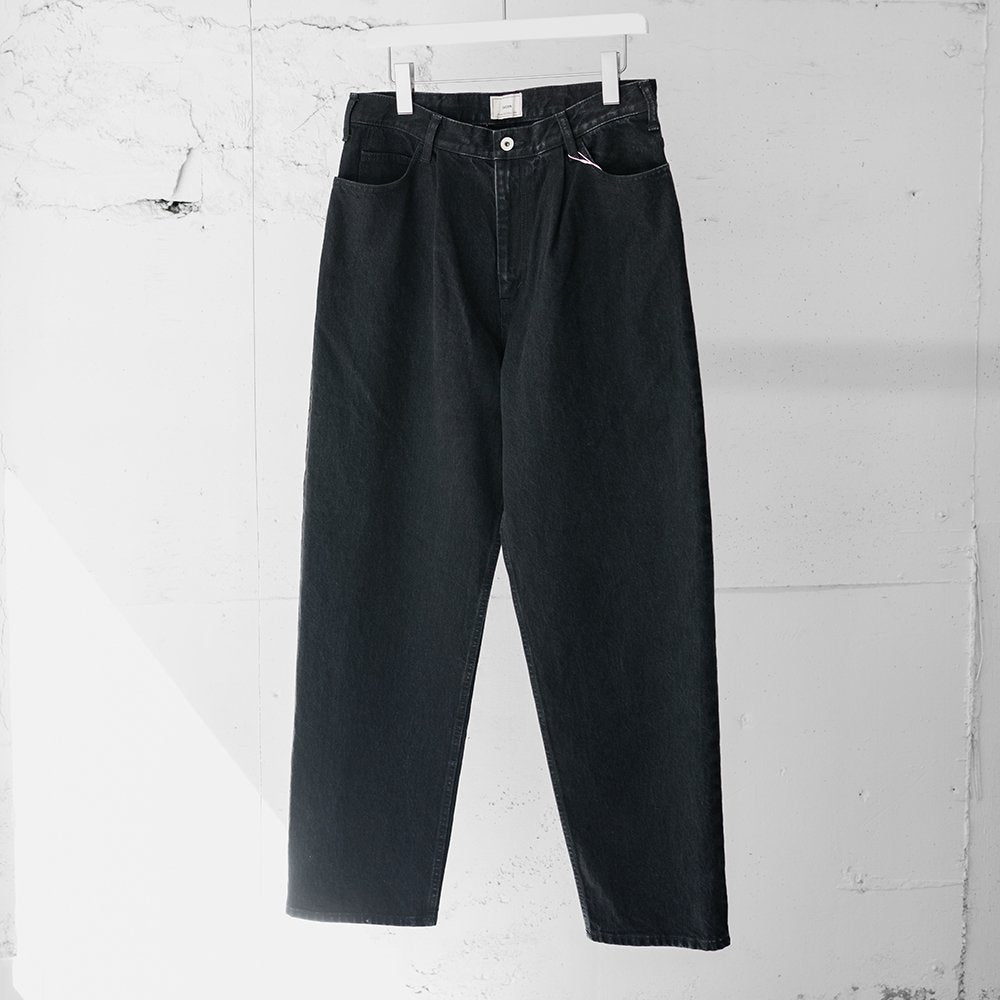 EVCON/ 5POCKET TUCK WIDE DENIM PANTS BIO "BLACK"