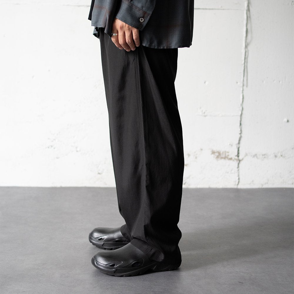 YOKE/ RAYON COTTON EASY PANTS "BLACK"