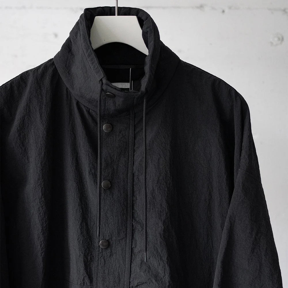 Blanc YM/ Crispy Nylon Anorak "Black"