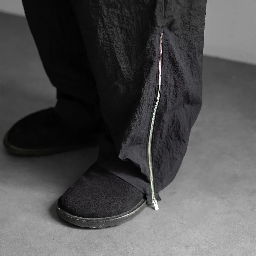 Blanc YM/ Crispy Nylon Zip Up Pants "Black"