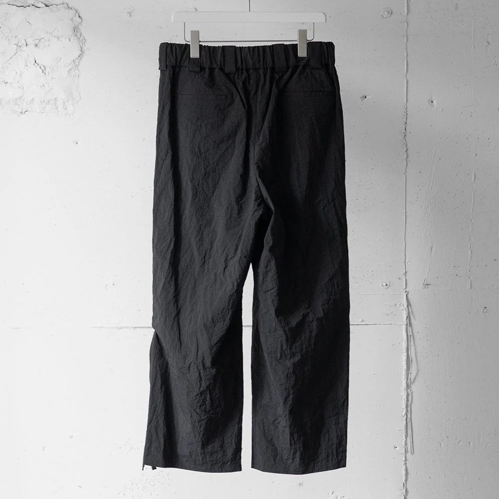 Blanc YM/ Crispy Nylon Zip Up Pants "Black"