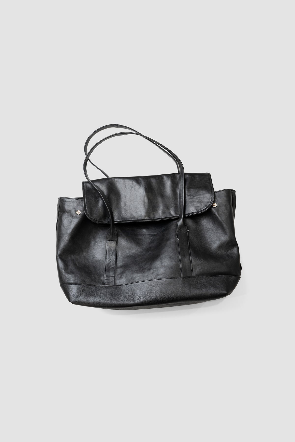 CCU / ROUND TOTE BAG L SIZE "BLACK"