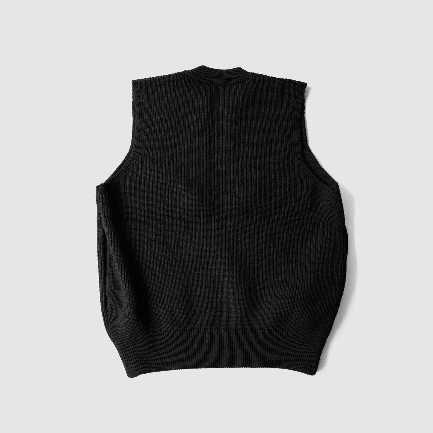 ssstein/ OVERSIZED DRIVERS KNIT ZIP VEST "BLACK"