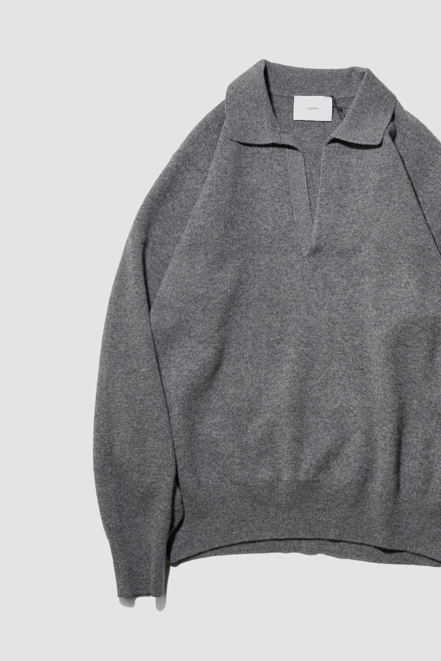 ssstein/ EXTRA FINE WOOL KNIT SKIPPER "GREY"