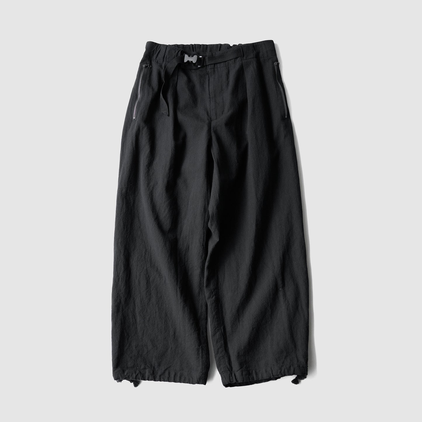 barbell object / clip tuck pt "black"