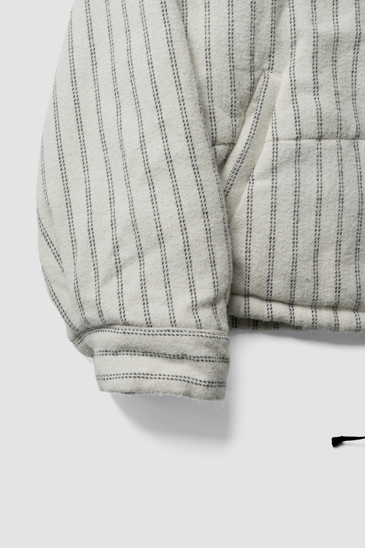 ANCELLM / STRIPE PADDED SHIRT "IVORY"