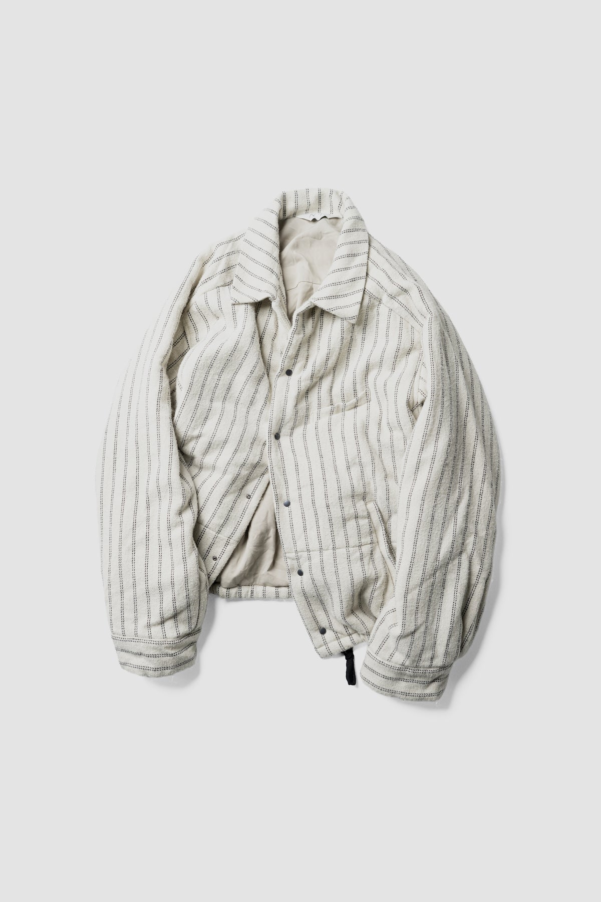 ANCELLM / STRIPE PADDED SHIRT "IVORY"