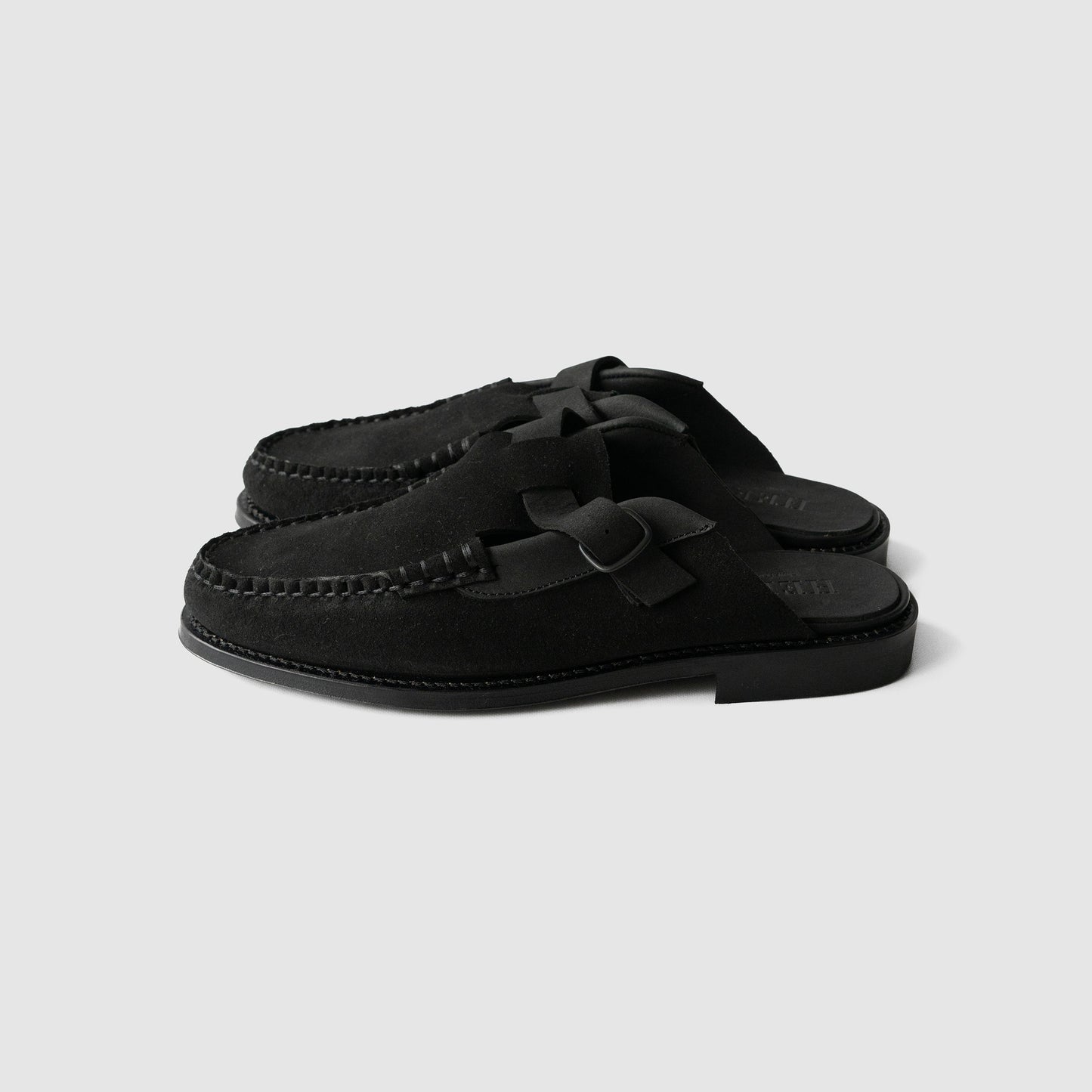 HEREU/ Barraca Suede "BLACK"