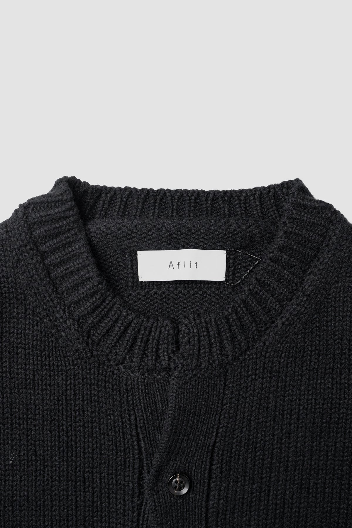 Afiit / CREW NECK CARDIGAN   "BLACK"