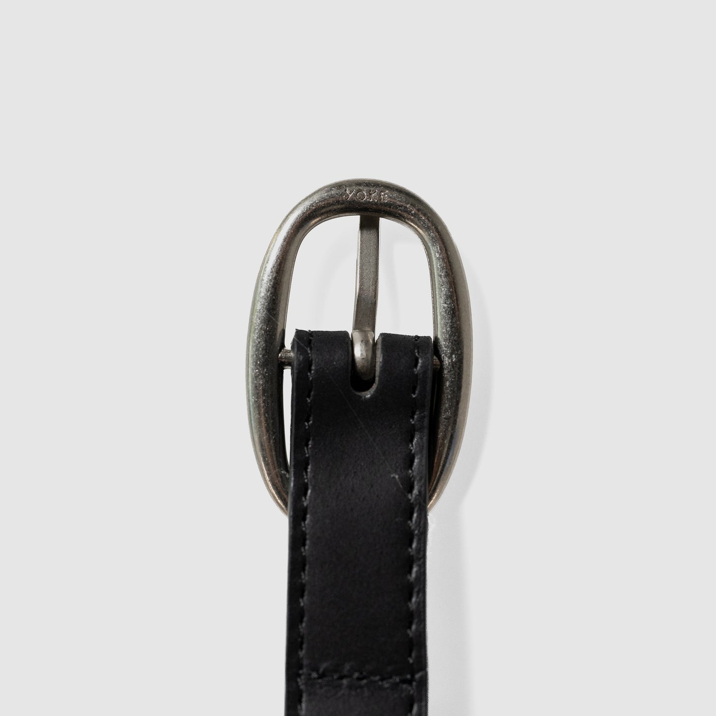 YOKE/ Oval Leather Belt "BLACK"