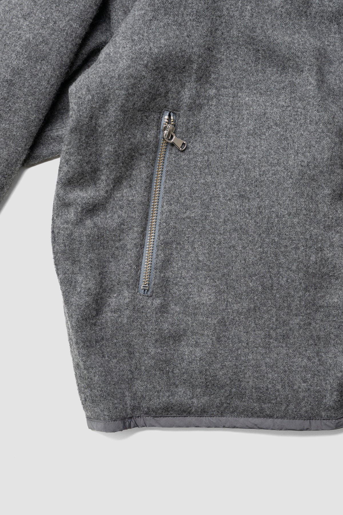 YOKE/ Wool Cashmere Fleece Reversible Blouson "Gray"