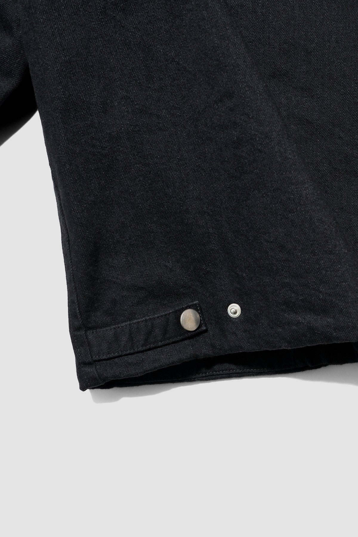 VUJA DÉ / Luca Bondage Jacket in Organic Cotton "Black"
