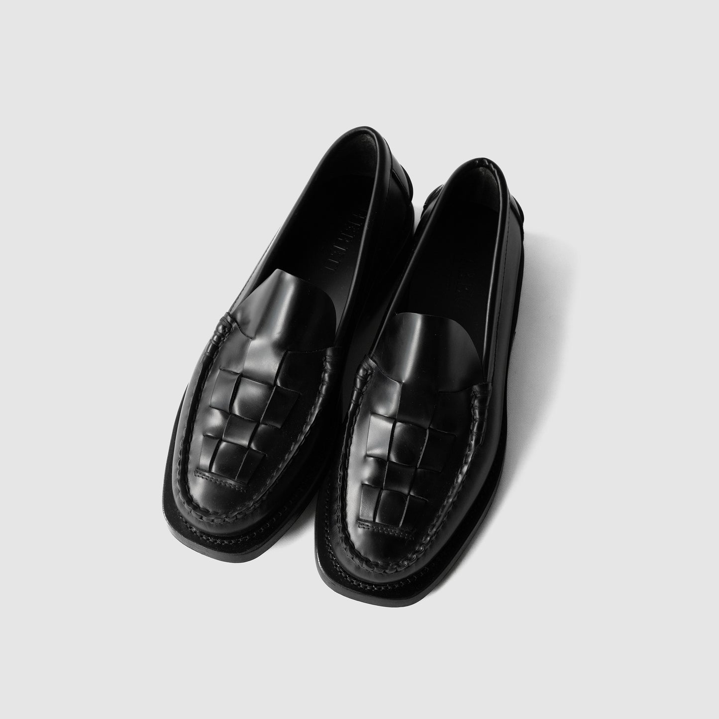 HEREU/ Nombela "BLACK"