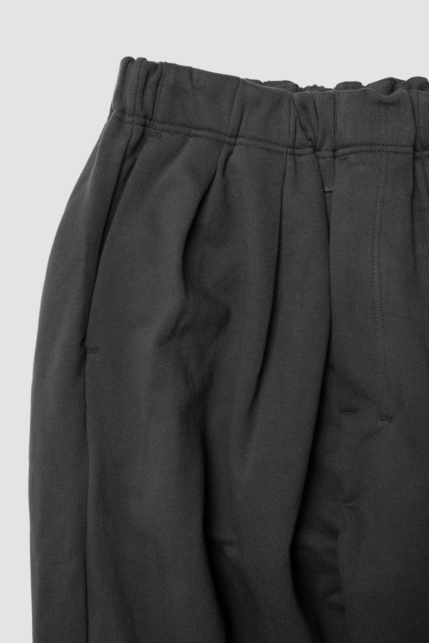 ANCELLM / SWEAT SLACKS "CHARCOAL"